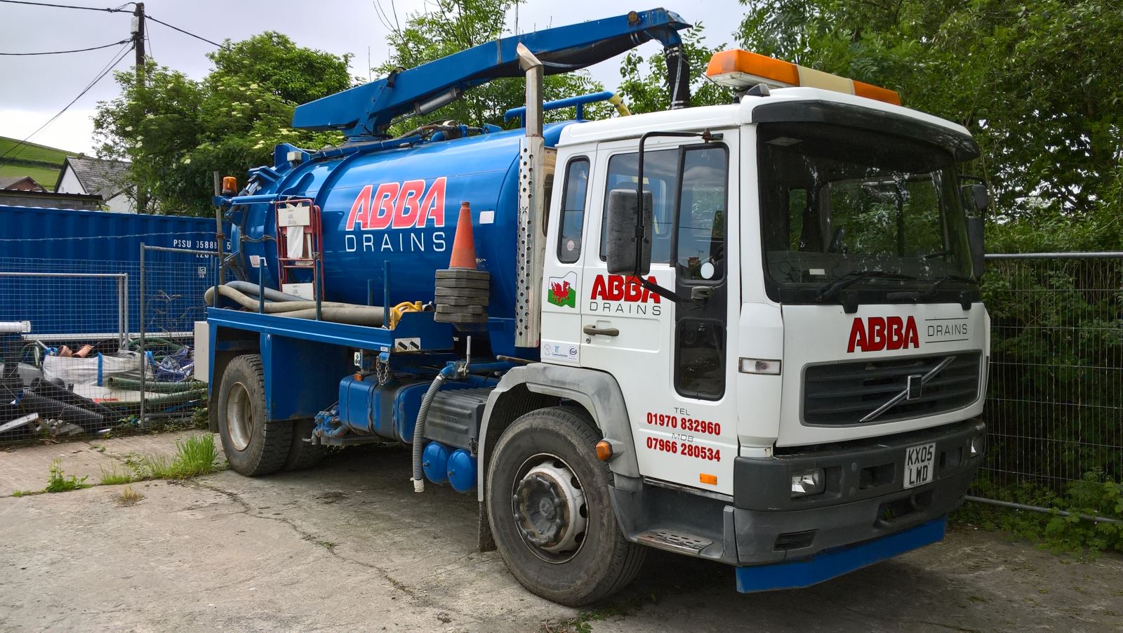 Gully Sucker Commercial Drain Cleaning Vehicle at Abba Drains Ltd